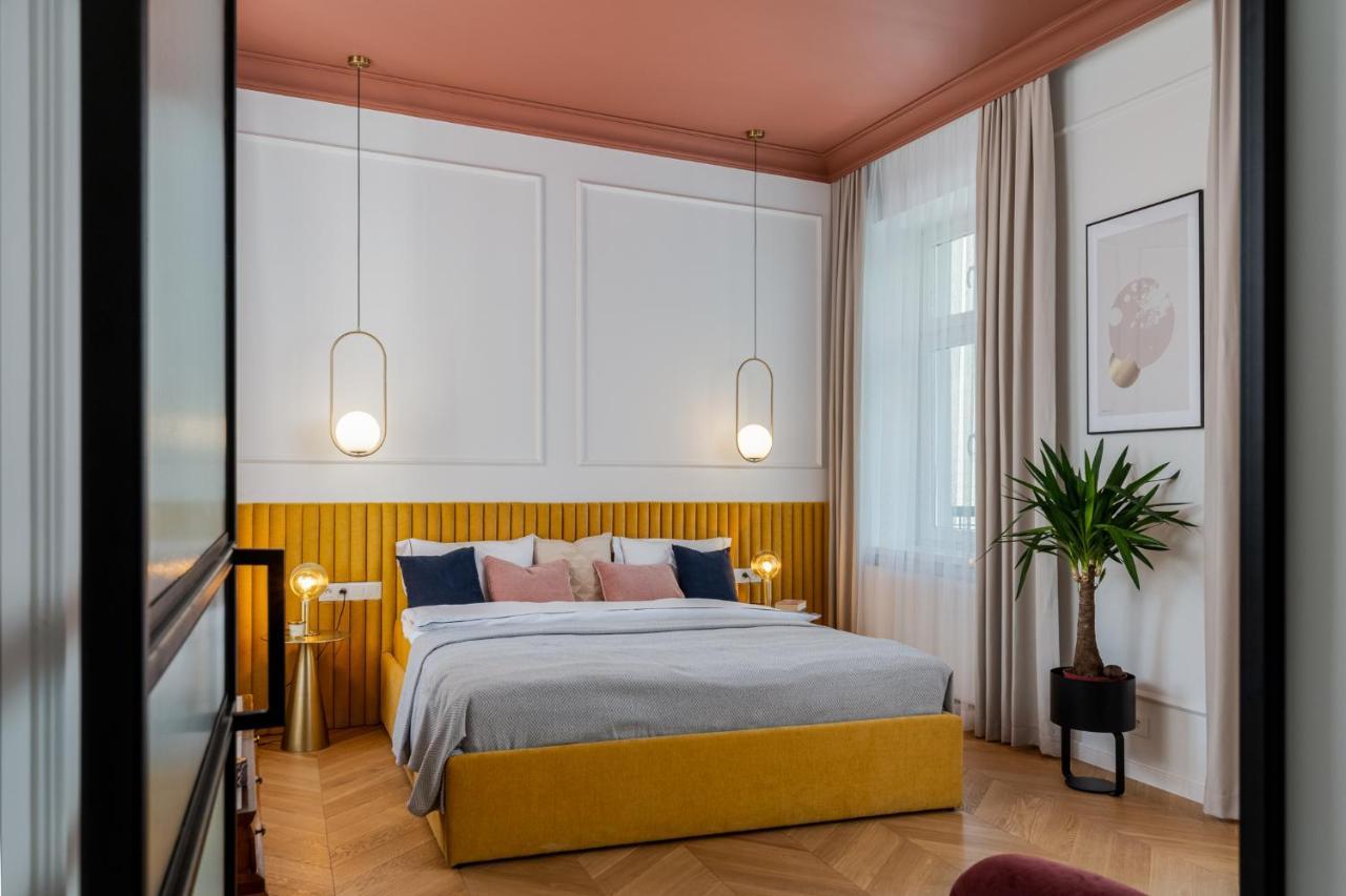 Premium Apartment In Parisian Style In The Heart Of Old Краков Экстерьер фото