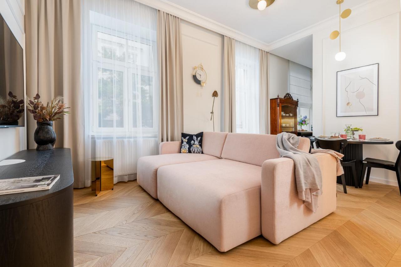 Premium Apartment In Parisian Style In The Heart Of Old Краков Экстерьер фото